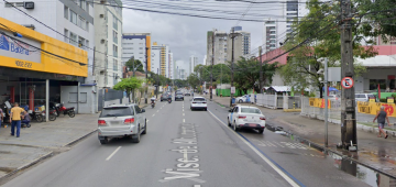 Recife: colisão entre carro e ônibus deixa feridos no bairro da Madalena