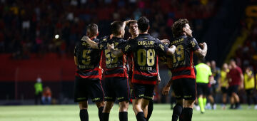 Sport leva susto, mas vence Botafogo-SP e pula para a vice-liderança da Série B; veja os gols