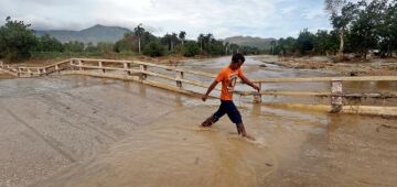 Calor recorde dos oceanos agravou furacões do Atlântico em 2024, diz estudo