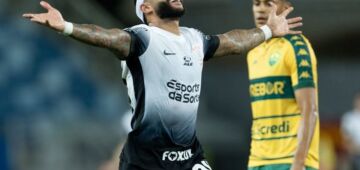 Brasileirão: risco de queda do Corinthians despenca após vitória em Cuiabá; veja números