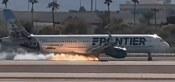 Avião pega fogo durante pouso de emergência em Las Vegas (EUA)