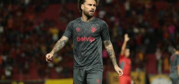 Lucas Lima vira líder de assistências na Série B