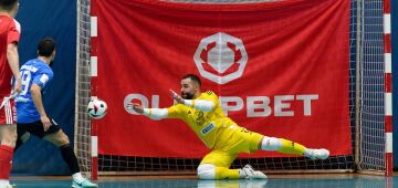 Campeão no Cazaquistão, goleiro pernambucano se prepara para Champions League de futsal