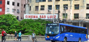 Ônibus e metrô de graça, e com reforço na frota, para garantir a votação neste domingo (6)