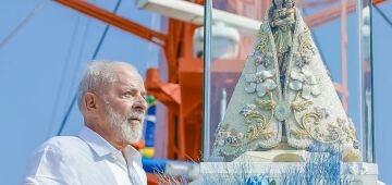 Lula participa do Círio de Nazaré, em Belém