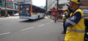 Trânsito: mudanças na av. Dantas Barreto, no Centro do Recife, deixam condutores com dúvidas