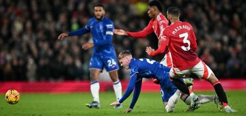 Em clássico equilibrado, Chelsea arranca empate do Manchester United pelo Inglês