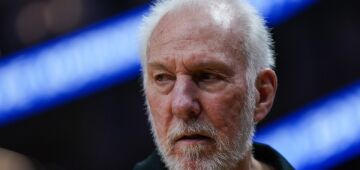 Gregg Popovich sofreu 'derrame cerebral leve', informam Spurs