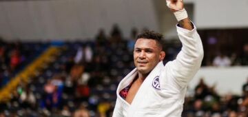 Pernambucano Gibson Santos representa o Brasil na disputa do Mundial de Jiu-Jitsu, em Abu Dhabi