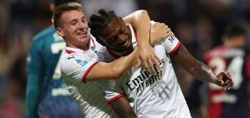 Rafael Leão faz dois, mas Milan cede empate ao Cagliari e continua em 7&ordm; lugar do Italiano