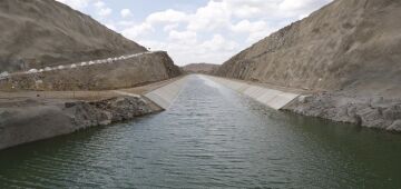 Água do São Francisco abastece milhares de pernambucanos