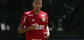 Retrô acerta chegadas de Walce, ex-São Paulo, e Jonathan, ex-Botafogo