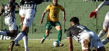 Santa Cruz oficializa contratação do atacante Jhonatan Ribeiro, ex-Ypiranga