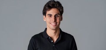 Gabriel Bortoleto assina com a Sauber, e Brasil retorna ao grid da F1 em 2025