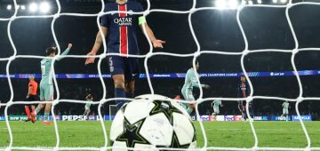 Atlético de Madrid vence PSG fora de casa na Champions