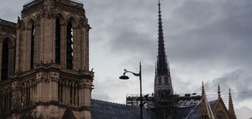 Torres de Notre Dame reabrem após o incêndio