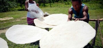 Casabe, pão de mandioca ancestral, é declarado Patrimônio da Humanidade