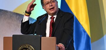 'Não ameace nossa soberania', diz Petro a Trump, sobre possível ataque