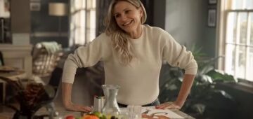 Cameron Diaz comemora que mulheres já possam falar sobre menopausa em público e elogia Demi Moore