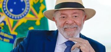 Lula usa ato esvaziado do 8 de janeiro para afago aos militares