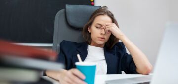 'Acordar cansado é um sinal de alerta mental', afirma psiquiatra