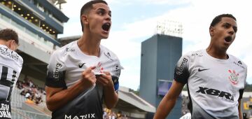 Corinthians derrota Grêmio em jogo com duas expulsões e encara o São Paulo na final da Copinha