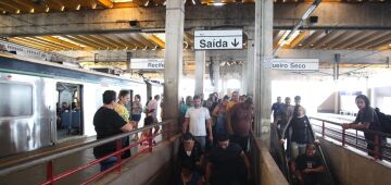 Pernambuco busca recursos do governo federal para o Metrô do Recife e obras estruturantes