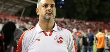 Técnico do Náutico vê jogo "próximo da perfeição" em vitória contra o Ceará
