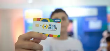 MEC publica regras para aplicação do "incentivo conclusão" do Programa Pé-de-Meia