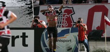 Em dia de confusões, Santa vence o Sport no Arruda