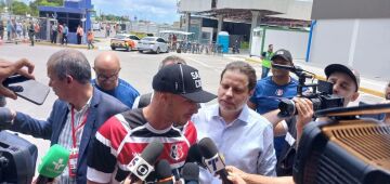 Santa Cruz: Thiago Galhardo desembarca com a camisa 9 tricolor