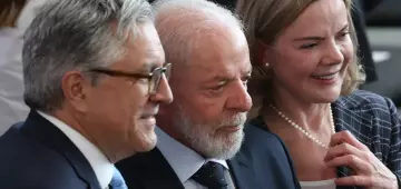 Acenos ao Congresso, 8 de janeiro e eleições 2026: os recados da posse de Padilha e Gleisi