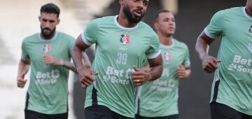 Santa Cruz empresta volante Jonatas Paulista ao Uberlândia