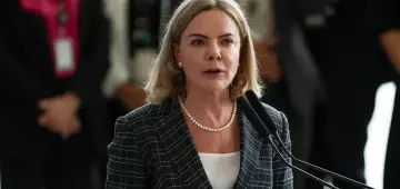 Gleisi e bancada do PT defendem Moraes após ameaça de sanção dos EUA