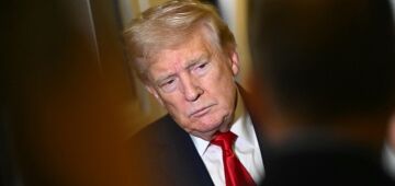 Funcionários do governo Trump dizem que 'erro' deu início a confronto com Harvard