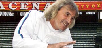 Morre o irreverente goleiro Hugo Gatti, ídolo dos argentinos, aos 80 anos