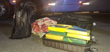 Quase 20 quilos de cocaína são apreendidos em Petrolina; droga estava em ônibus que ia para Natal