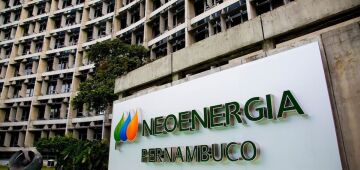 Ambulantes devem solicitar ligação provisória de energia para o São João com antecedência; entenda
