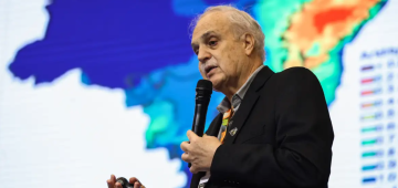 Meta de net zero do Acordo de Paris precisa ser antecipada, afirma Carlos Nobre