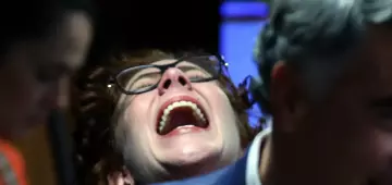 Com o fim da licença parlamentar Carla Zambelli passará a acumular faltas