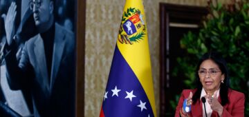 Venezuela adverte EUA que ataque militar seria "calamidade" para Washington