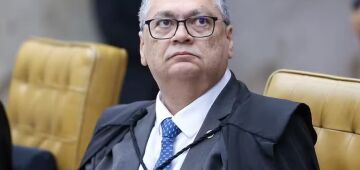 Dino marca sessão da 1ª turma para analisar prisão de Bolsonaro para a segunda-feira