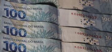 Dívida Líquida chegou ao maior nível da série histórica em julho, com 63,7% do PIB, diz BC