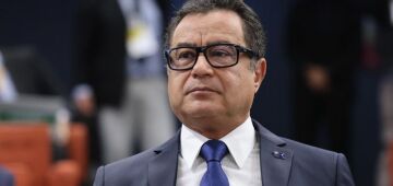 Moraes autoriza trabalho interno, leitura para remição de pena e cursos EAD a Almir Garnier