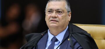 Em meio a indicação de Messias, Dino critica acordo feito pela AGU: "Constrangedor"