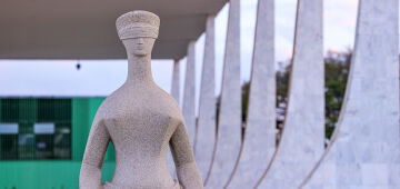 STF suspende julgamento sobre redução de aposentadorias por invalidez