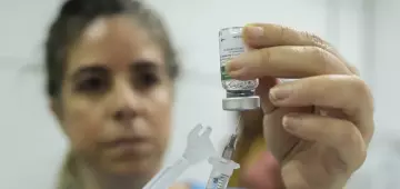 Agência de saúde dos EUA modifica site para incluir posições antivacinas
