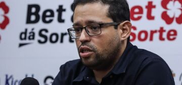 Santa Cruz renova com CEO Pedro Henriques