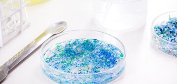 Estudo com rabanetes mostra a 1ª evidência de nanopartículas de plástico acumuladas em plantas