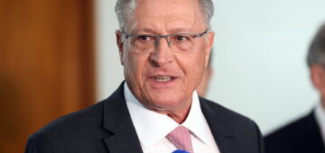 'Não teremos mais dificuldade nas negociações com EUA por condenação de Bolsonaro', diz Alckmin